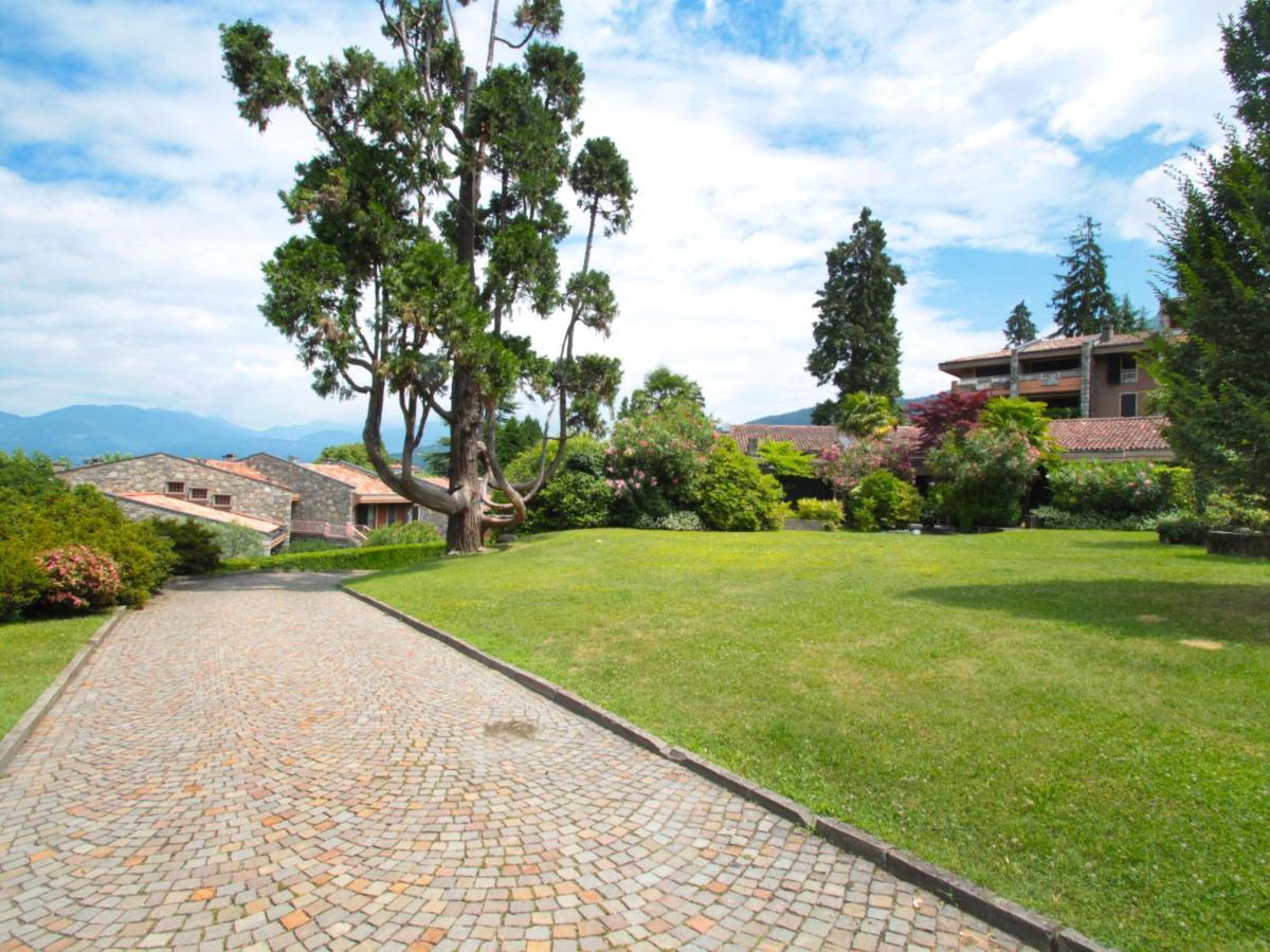 Apartment Hermitage-19 By Interhome Porto Valtravaglia Exterior foto